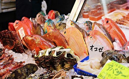 冲绳的饮食文化,冲绳牧志海鲜市场