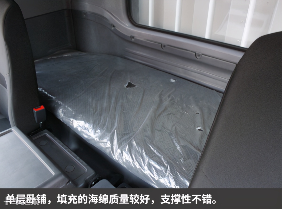 庆铃五十铃新产品巨咖4x,五十铃巨咖大单桥9.6米载货车