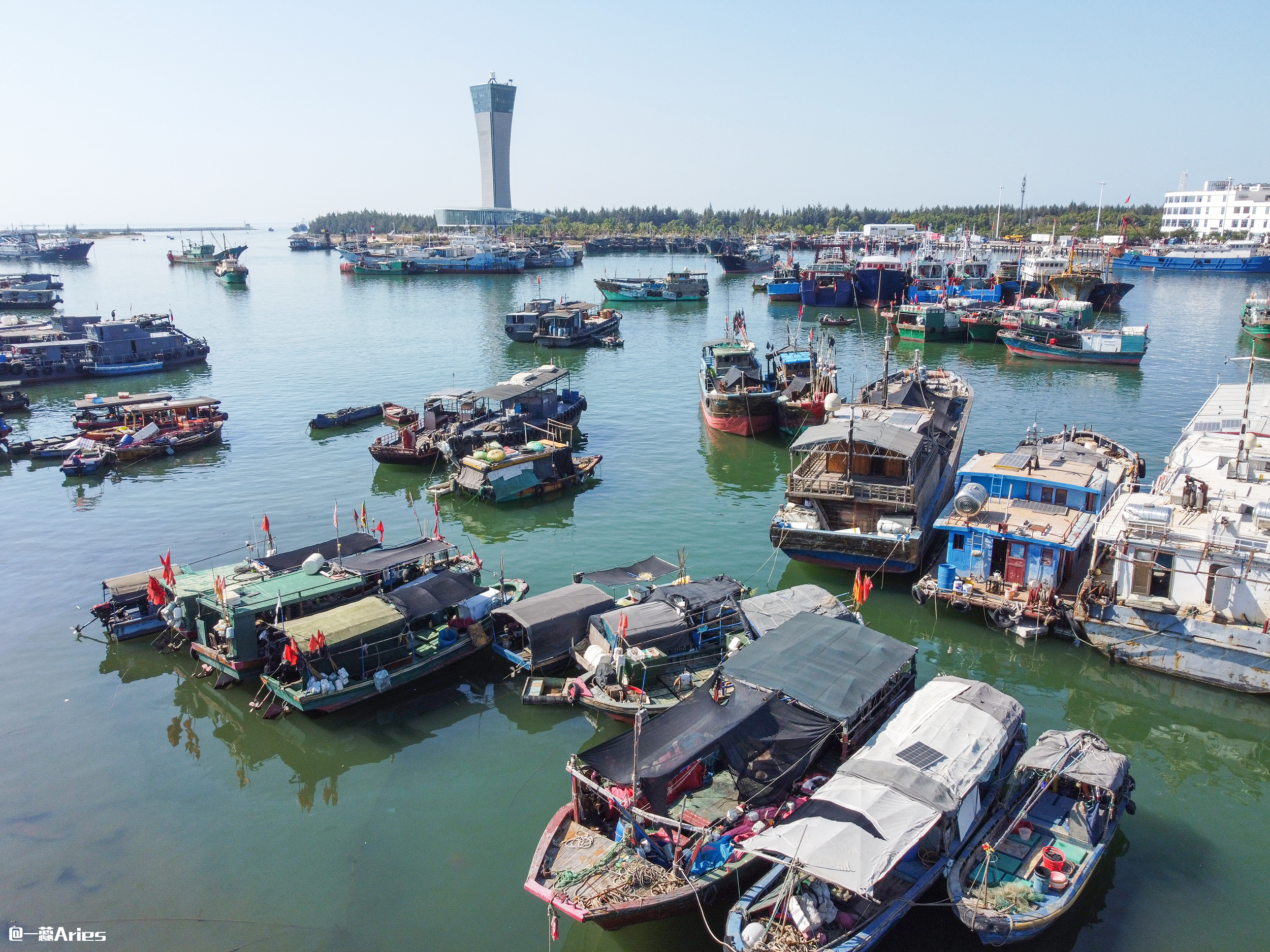 三亚旅游业恢复正常了吗,三亚旅游业恢复到旺季的火爆视频
