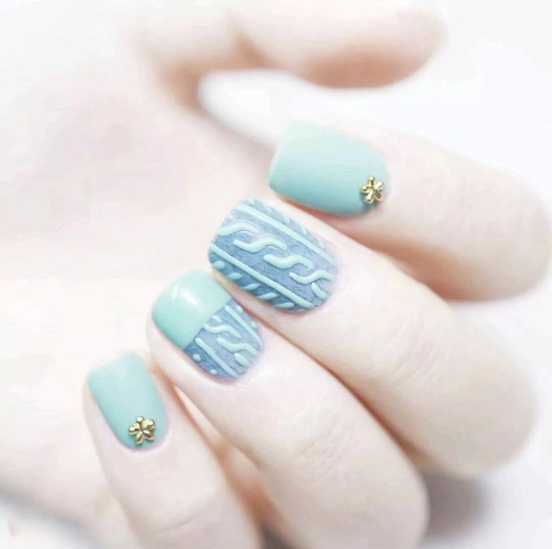 可爱又时髦的毛衣美甲教程，是时候给你的指尖换上“冬装”啦！