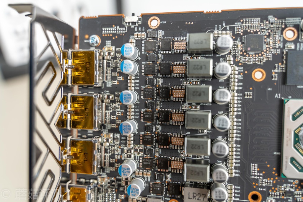 蓝宝石rx5808g超白金oc拆机,蓝宝石rx5500xt白金版8g拆机