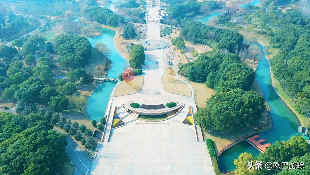 魔都四叶草洲际酒店，享缤纷自助大餐，国庆畅玩快闪啤酒节