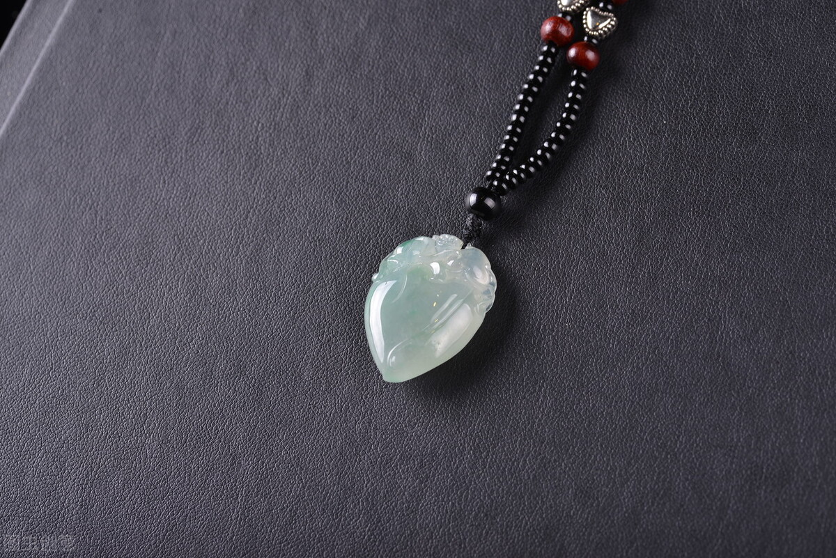 京东有正宗新疆和田玉店吗,京东自营和田玉手镯靠谱吗