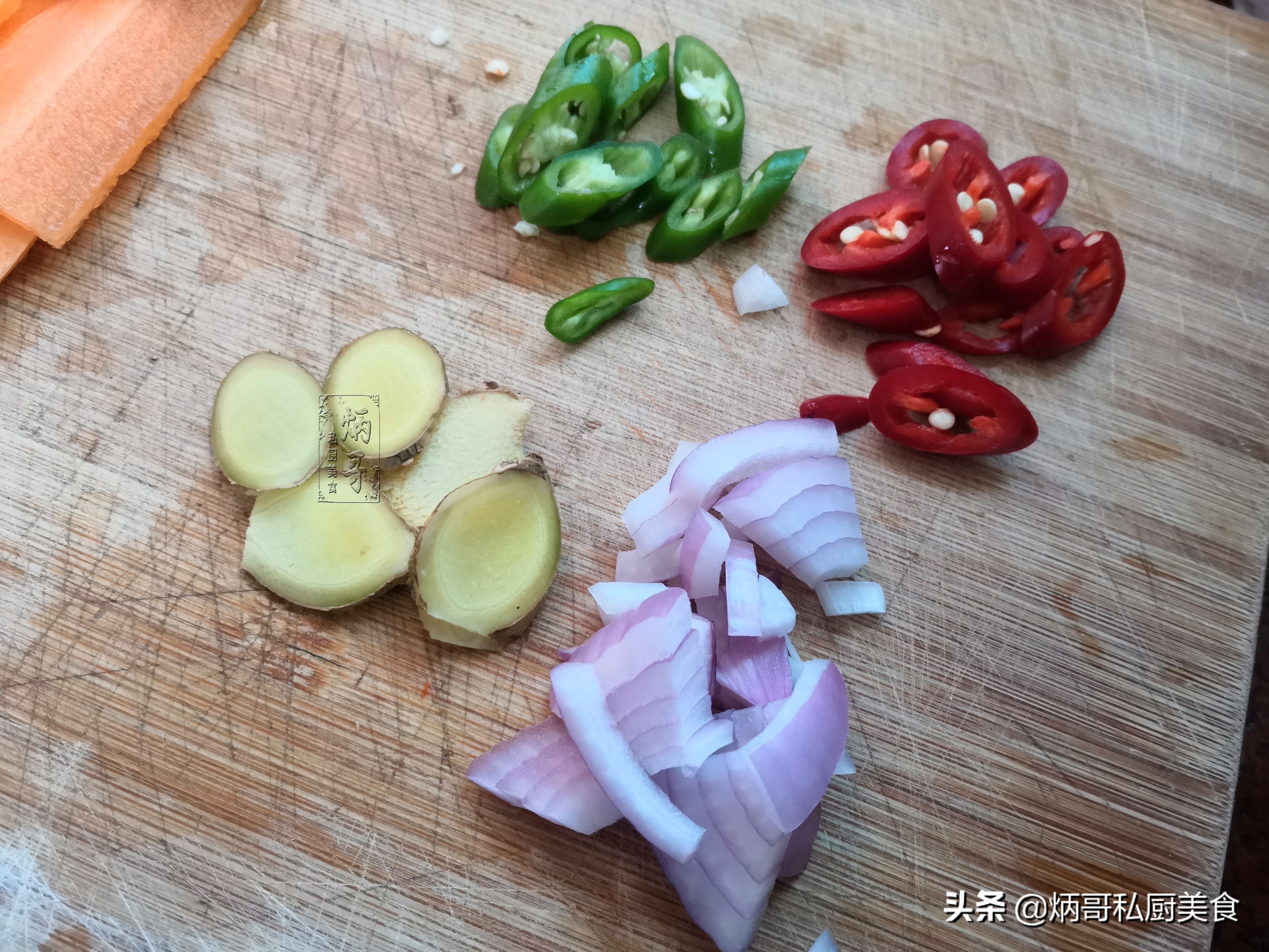 鸡身上有一块小肉很好吃,鸡身上的营养