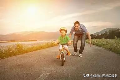 「育儿问答」孩子总是摩擦生殖器，是怎么了？