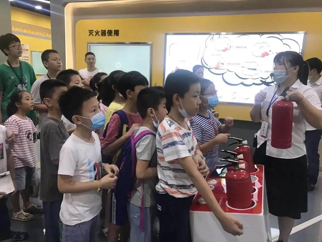 涓冨僵鍋囨湡鎯呮殩绔ュ績,鏆戝亣鍏崇埍鍎跨娲诲姩