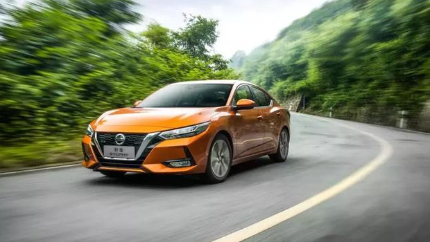 日产轩逸和丰田雷凌哪个值得买,雷凌1.2t和轩逸1.6发动机哪个好