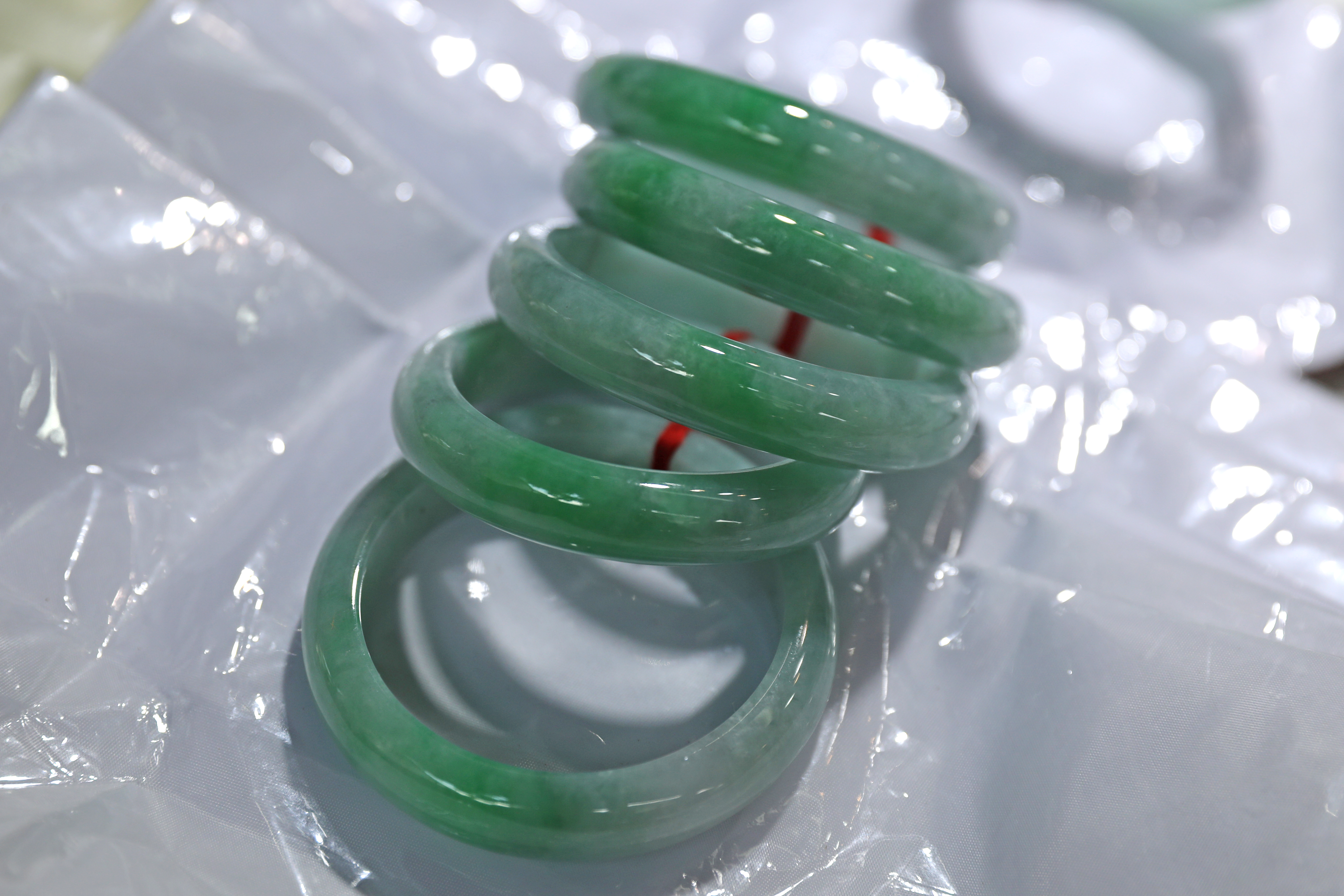 广州玉器街附近,广州玉器市场里面的玉多少钱