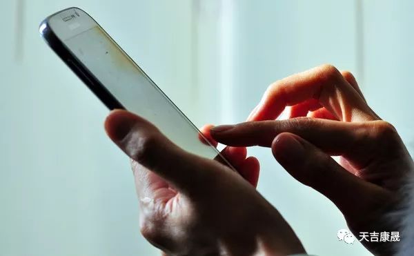 离不开手机又想学习,离不开手机