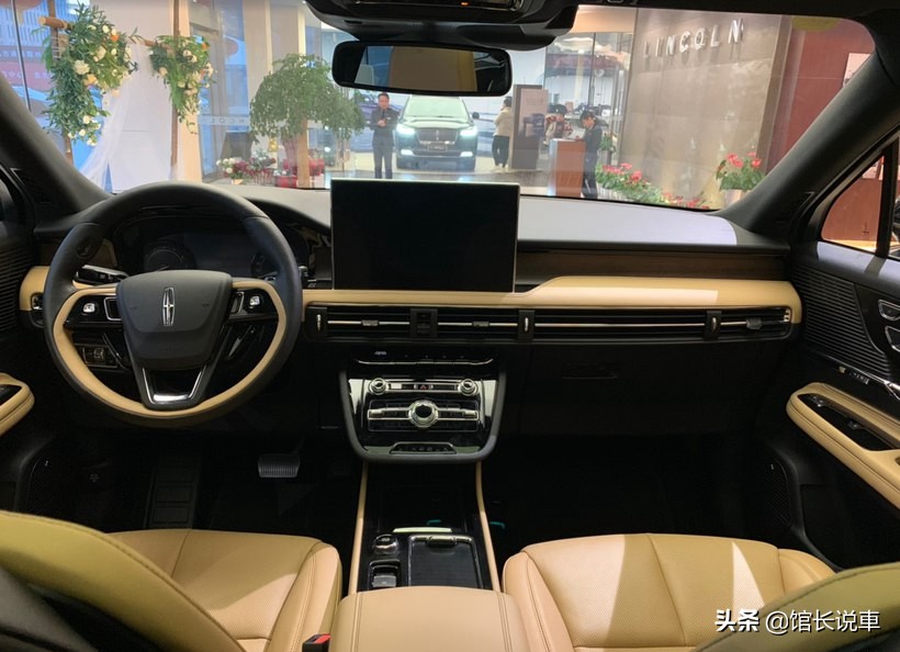 全新林肯冒险家是七座,美系豪华suv典范林肯航海家