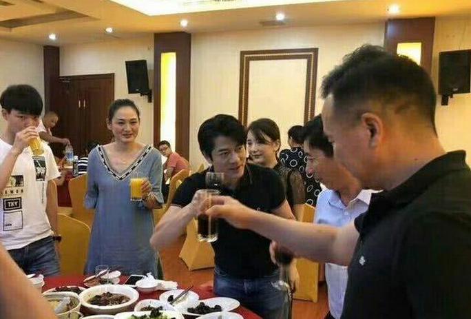 郭富城对方媛发脾气,郭富城很抠门方媛怎么回应