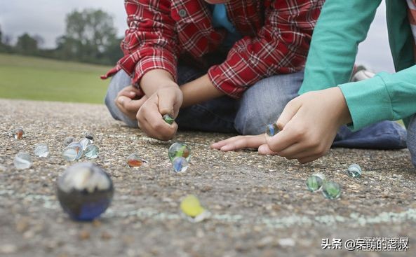 80年代的童年游戏回忆的视频,童年玩过的那些经典游戏