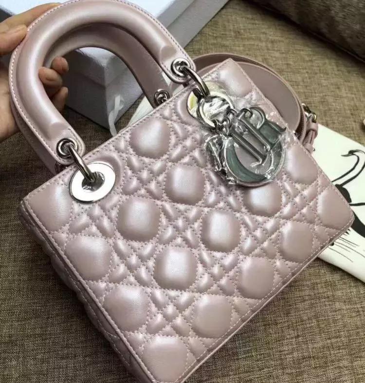 dior免税价格表,dior迪奥托特包免税店