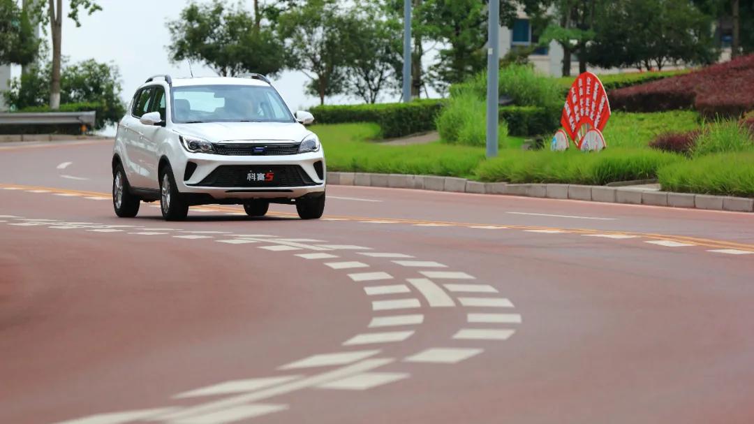 4万到6万的小型suv自动挡的,6万左右的suv自动挡车哪款好