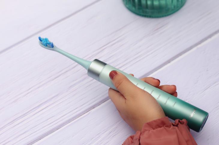 欧乐电动牙刷推荐买哪一款,百元左右的电动牙刷推荐