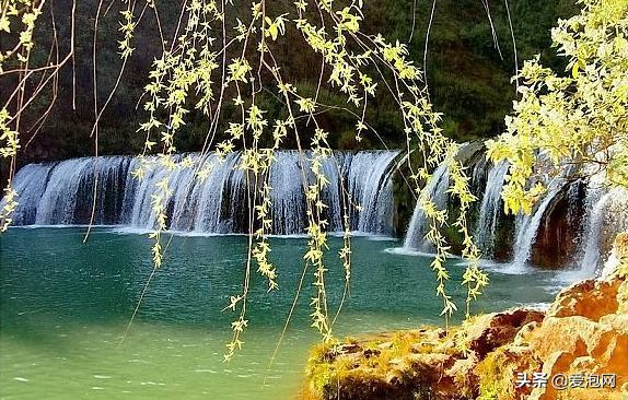 罗平九龙瀑布简介,旅行罗平九龙瀑布风景