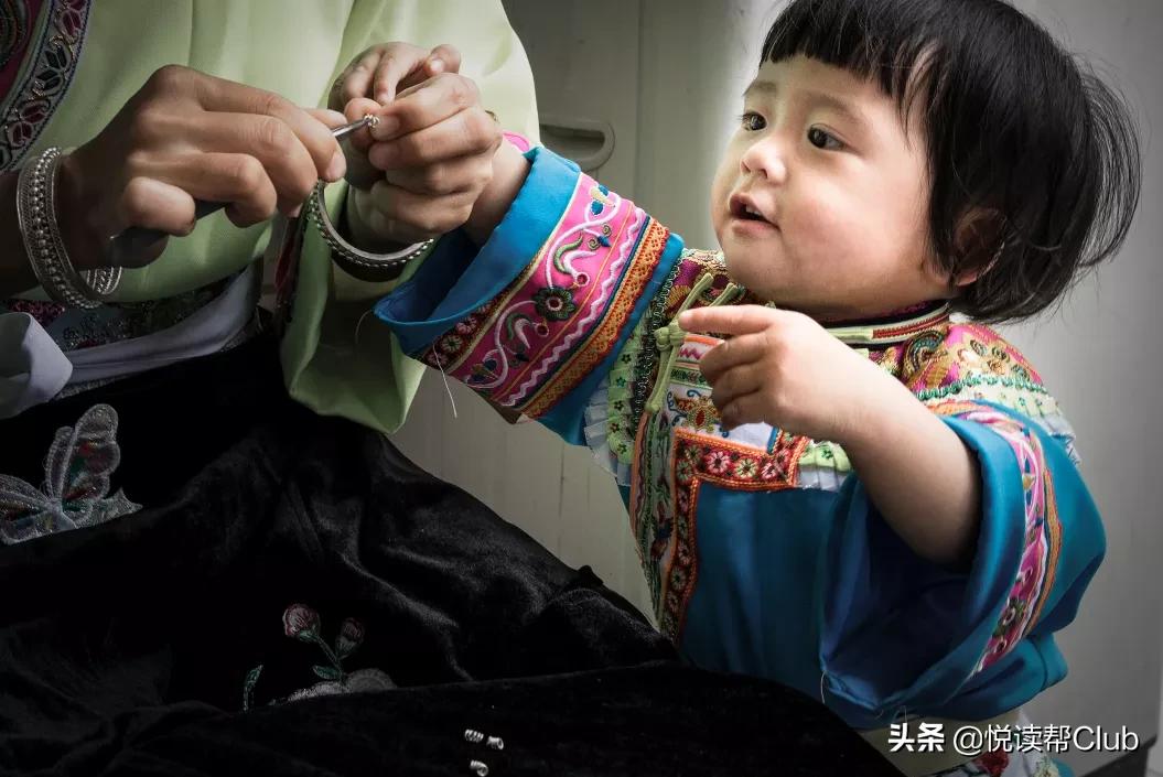 安顺风物|用一锤一凿守护一门手艺：安顺九龙屯的“银匠世家”