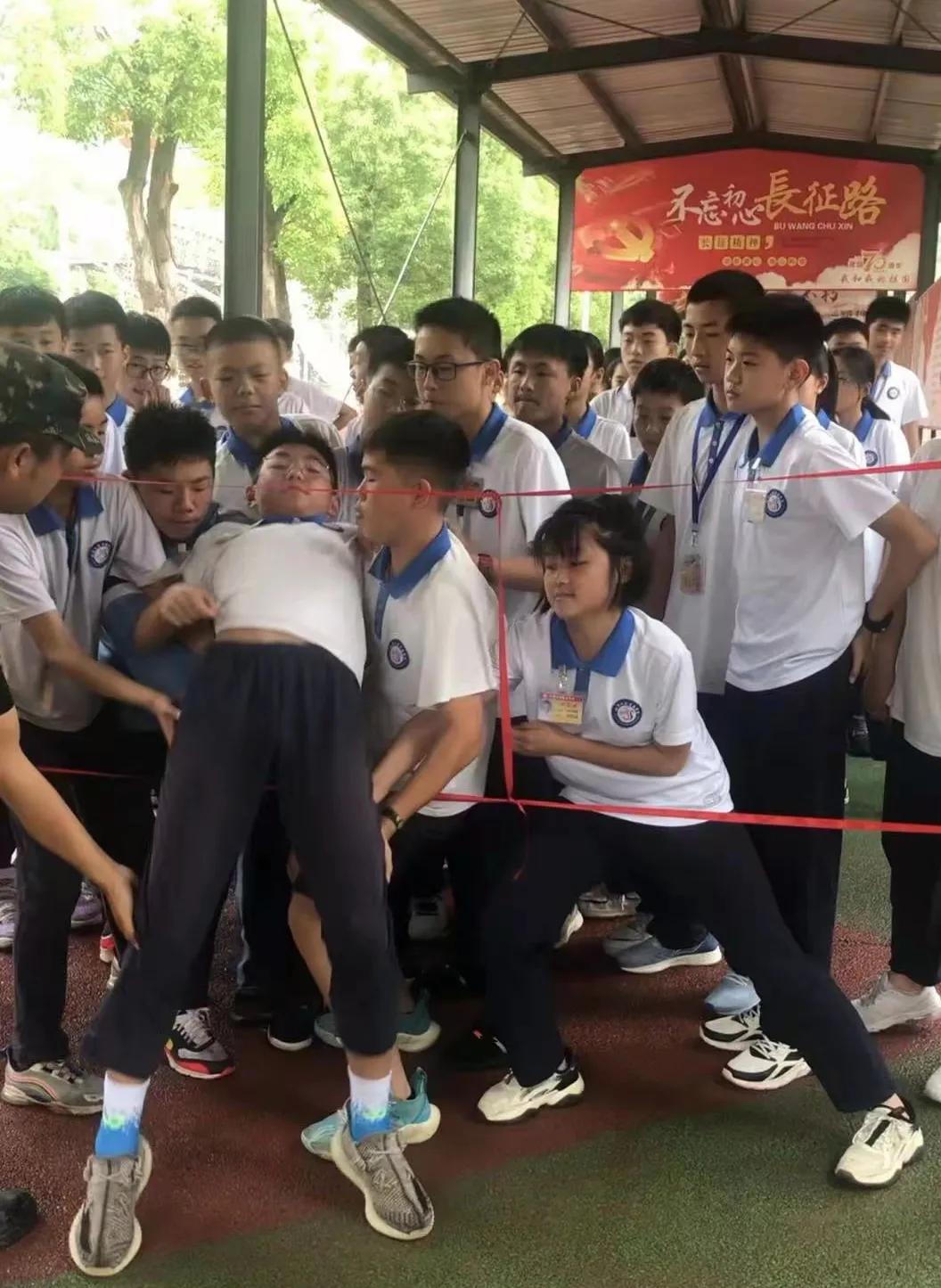 湘潭江声实验学校2017班,湘潭江声实验学校的学生