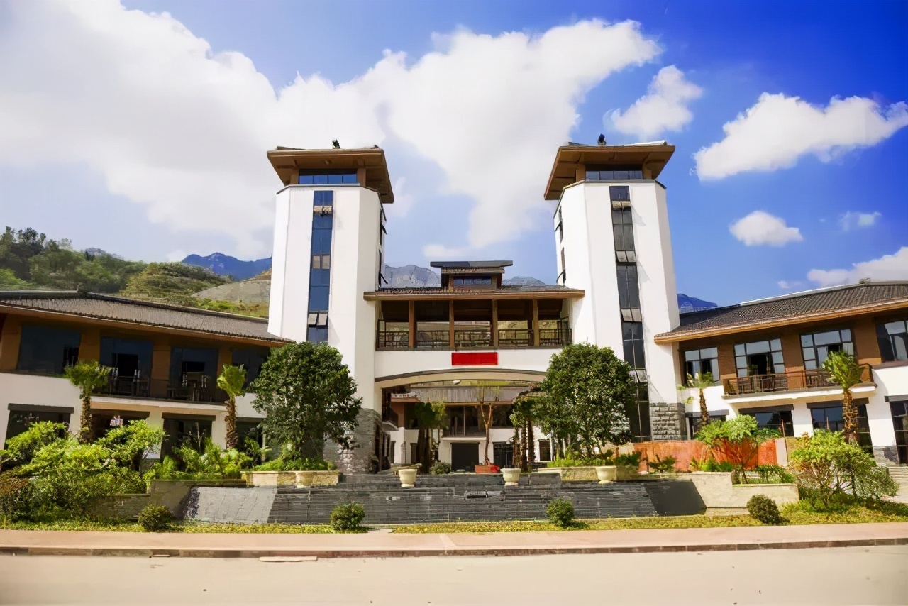 乡游黔中|出发吧！探思南石林奇观，赏幽深人间仙境