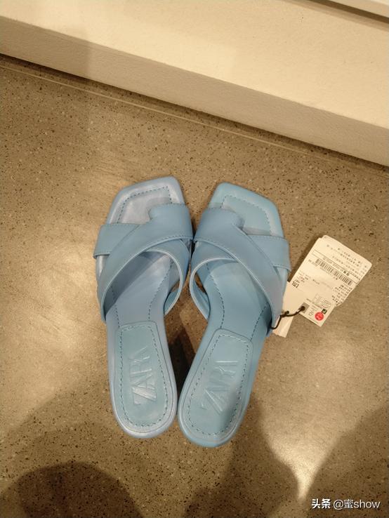 zara探店实体店,zara最值得购买的鞋