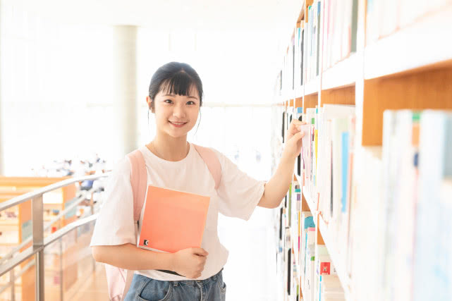 高三女生还是处女，却有母乳，医生说出原因妈妈流下悔恨的眼泪