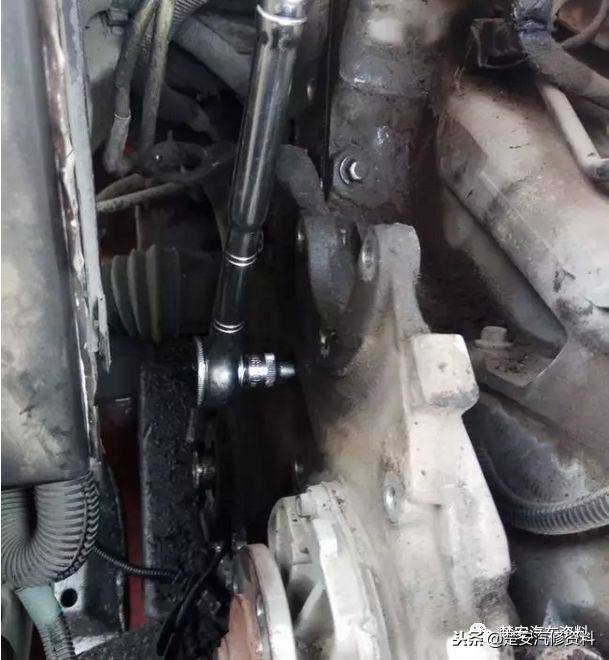 老君威正时链条多少公里更换,别克君威更换正时链条后出现异响
