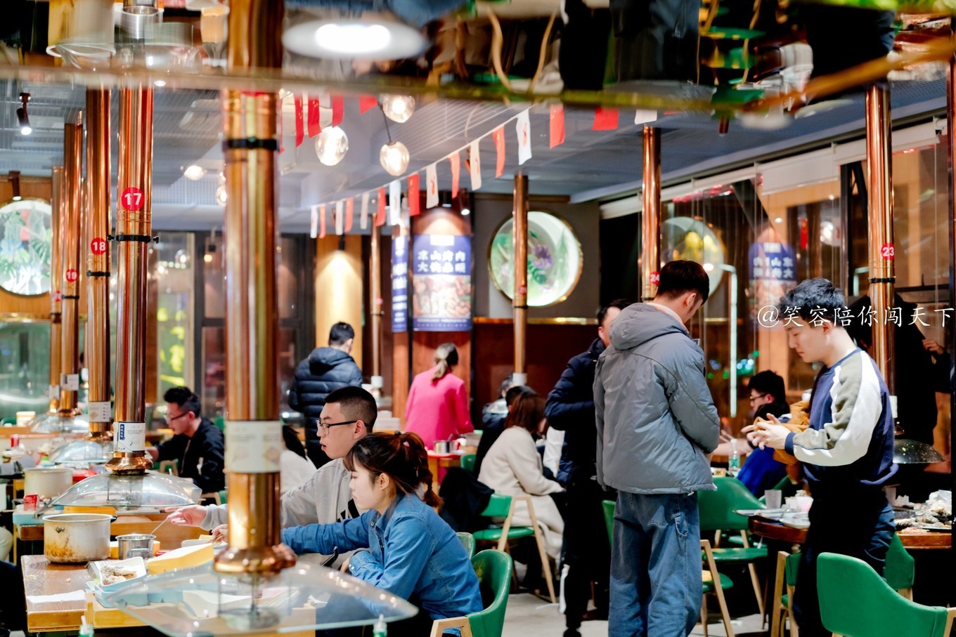 求推荐成都春熙路附近好吃的火锅,成都北平楼老北京涮羊肉自助火锅