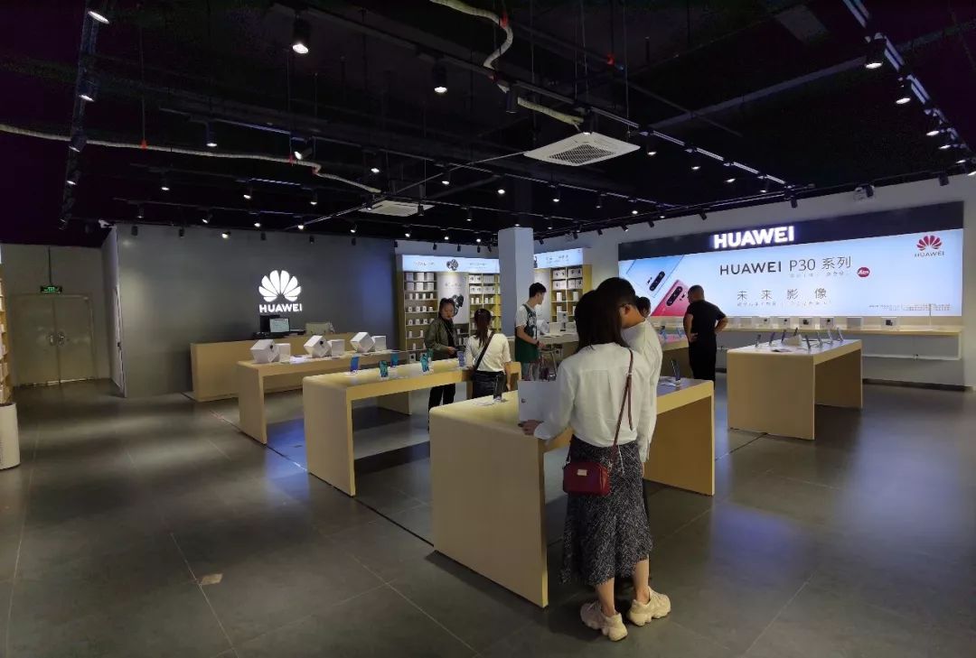 华为招聘会2018,郑州华为实体店招聘