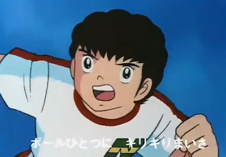 足球小将大空翼西班牙队内练习,足球小将大空翼回国拯救日本队