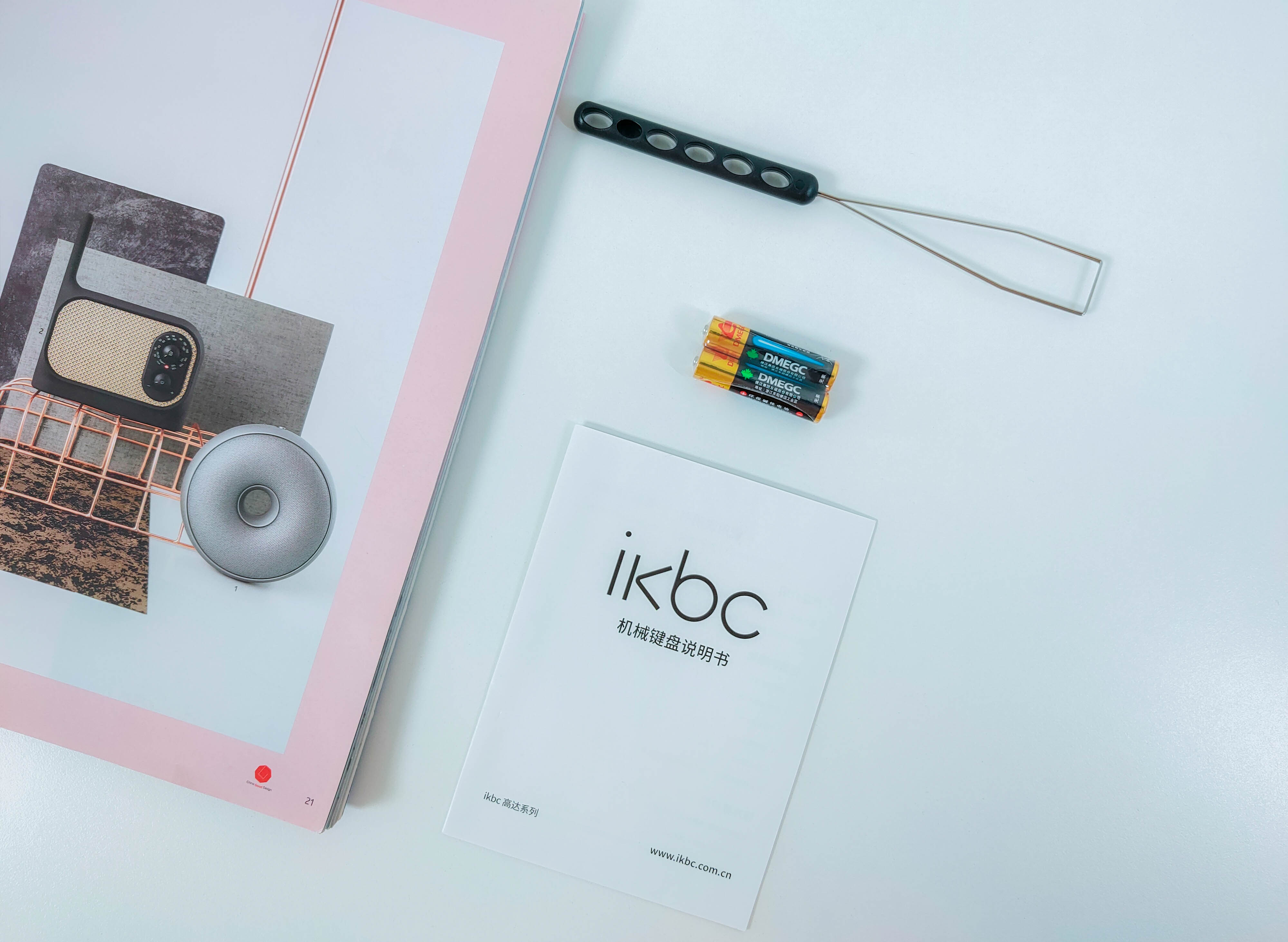 与高达、蝙蝠侠组队，ikbc机械键盘+安德斯特电竞椅套装评测