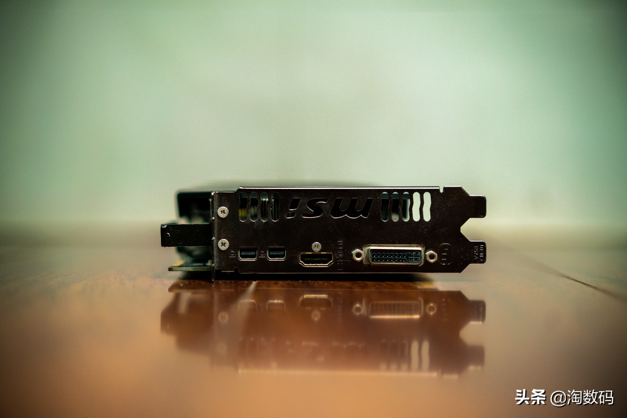 少年曾经的梦想：箱底翻出一张MSI微星R9280X红龙显示卡再战江湖