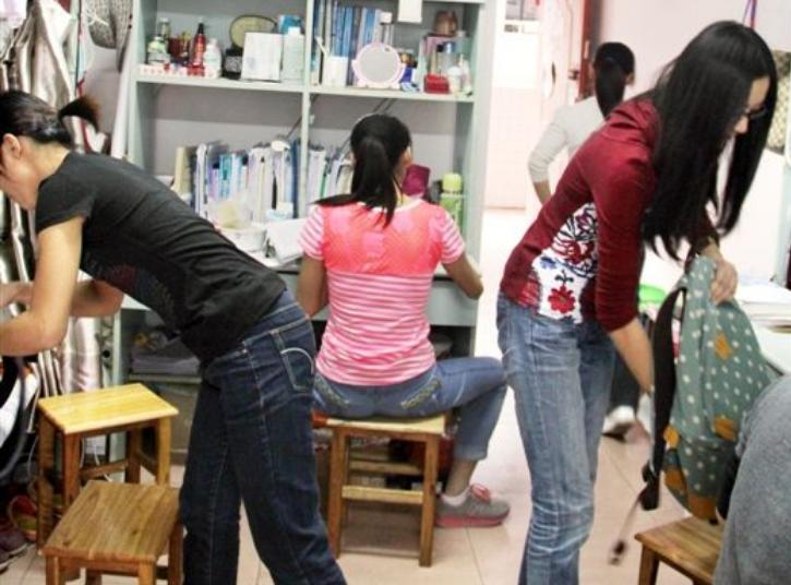 常吃避孕药对女性有什么伤害,一颗避孕药对人体危害有多大