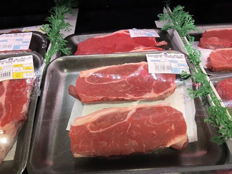 迪拜生活真实工资,在迪拜怎么降低生活成本