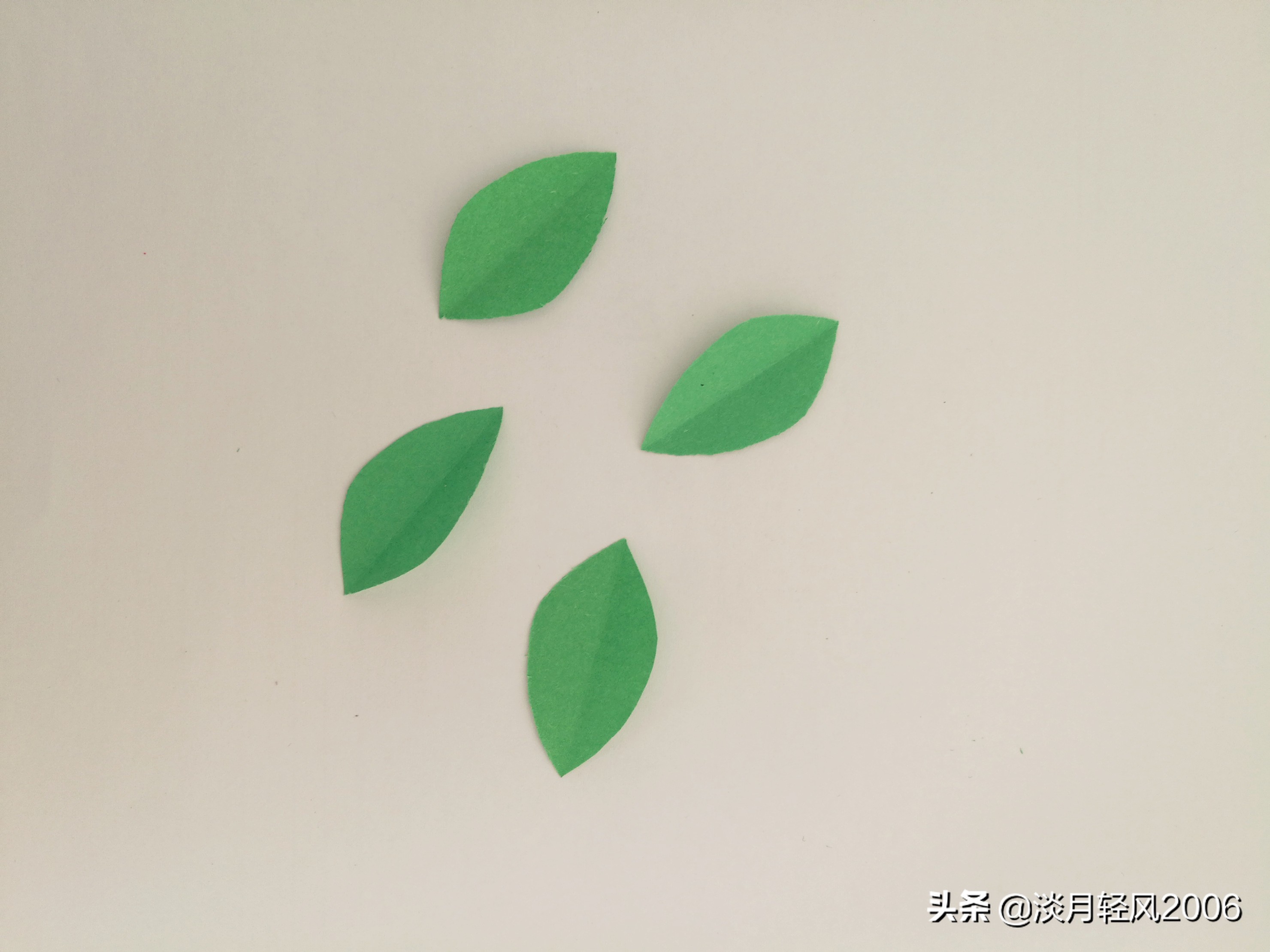 手工教程幼儿园最简单的手工贴画,最简单幼儿手工贴画