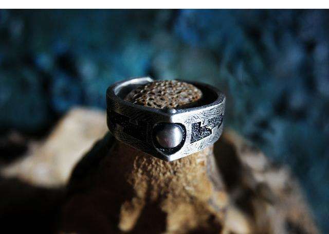 银饰999925990哪种会更容易发黑,925银和纯银看着有什么区别吗