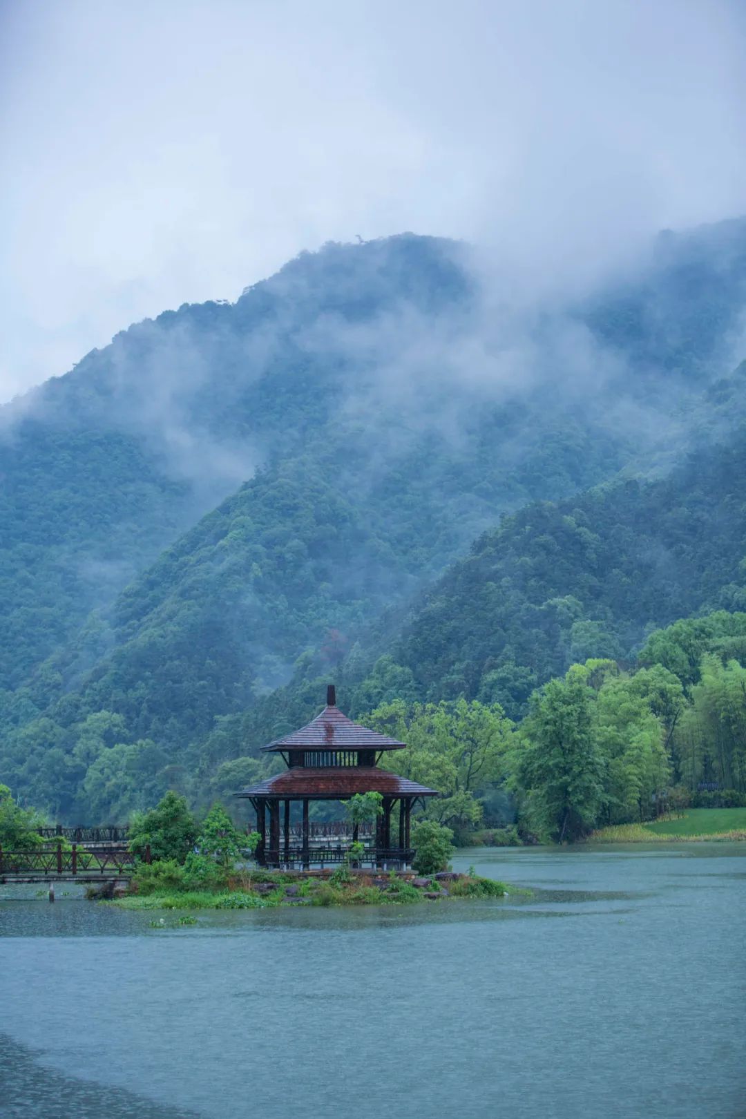 涓栦織涔嬮棿鏂瑰涔嬪,鏂瑰涔嬮棿灏樹笘涔嬪