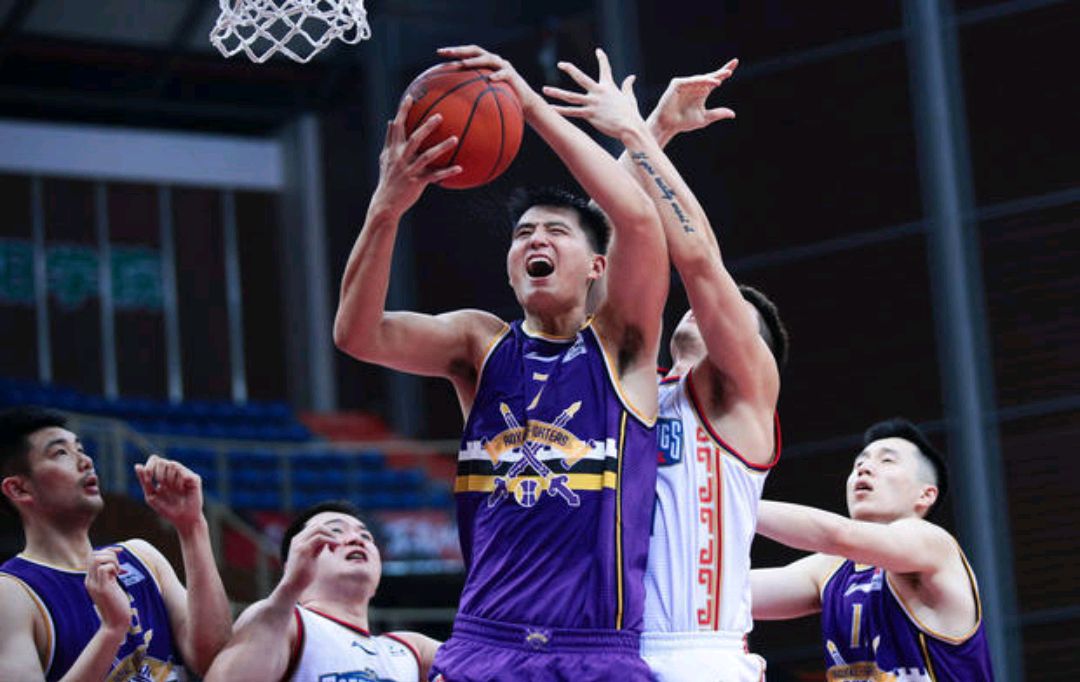 男篮杜锋世界杯赛程,中国男篮遭重创杜锋或缺席cba