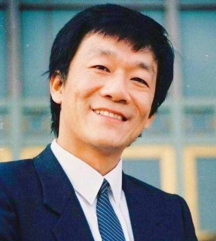 侯耀文去世戴志诚,1985年相声大师侯耀文