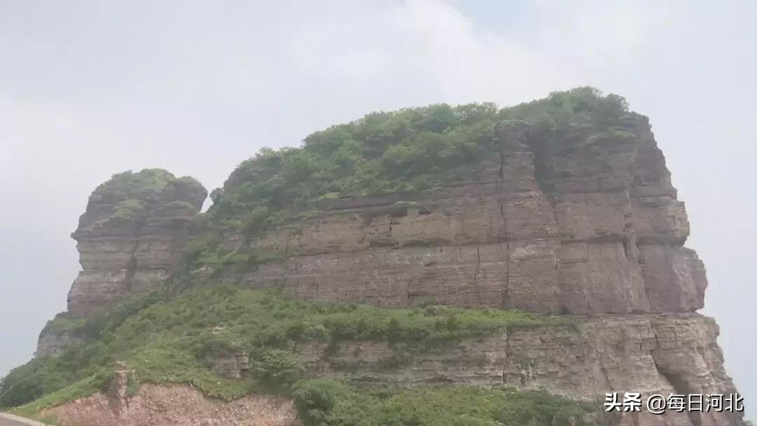 穿梭时光隧道探索古老文明的遗迹,穿梭千年寻找前世之旅插曲