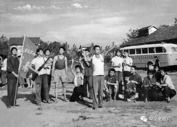 100年南京大桥绘画,南京红色100年