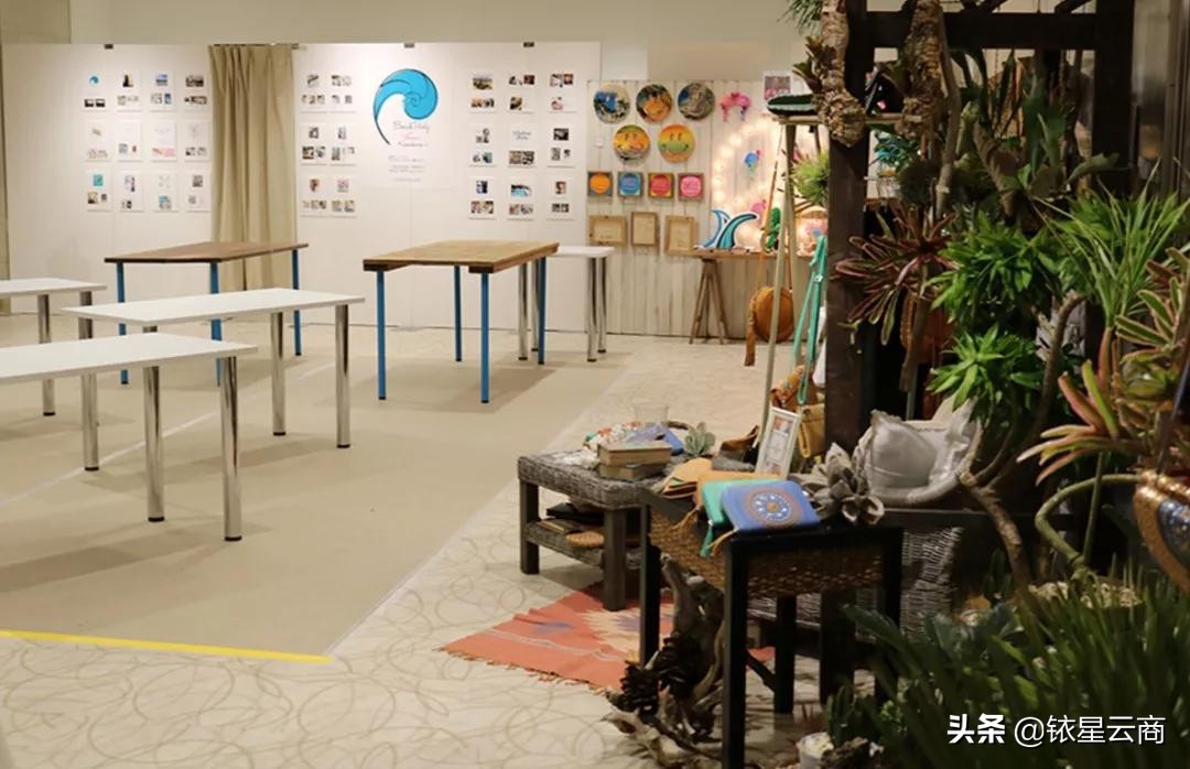 日本又现“神级”迷你购物中心