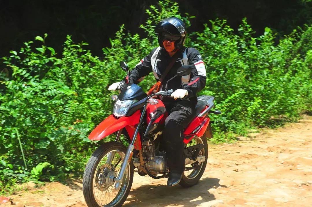 越野车主要看什么性能,豪爵公路越野摩托车nk150与dks150