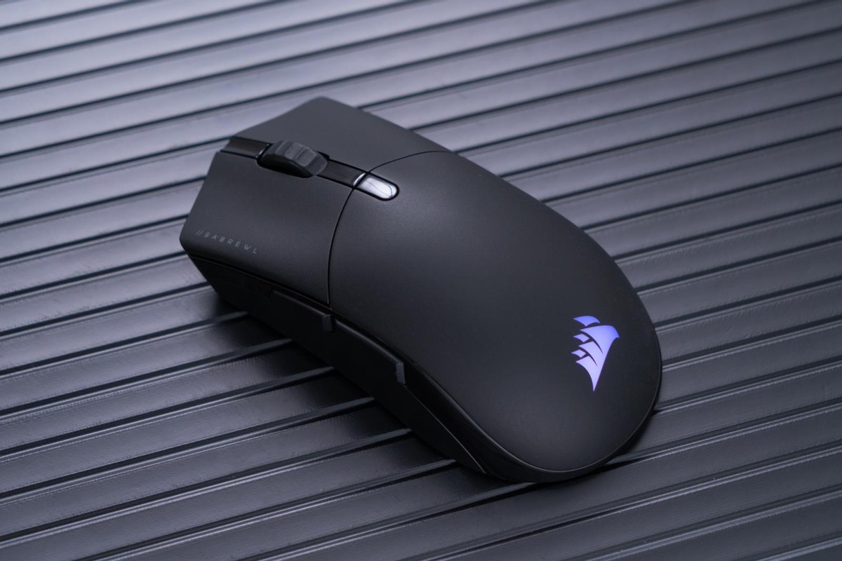 海盗船钢爪鼠标测评,海盗船sabrepro无线