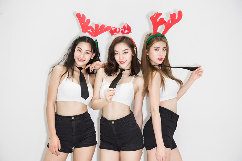 cba第四轮广东新疆啦啦队表演,cba惊艳啦啦队