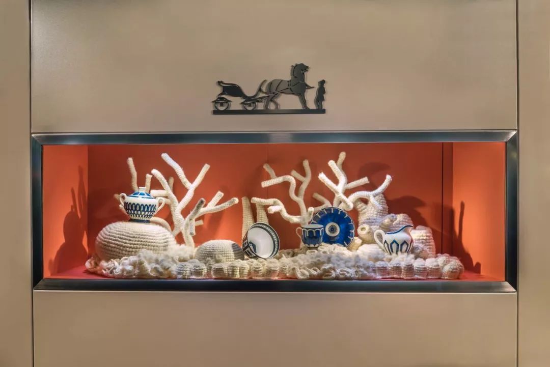 爱马仕橱窗展示设计手绘图,爱马仕2023橱窗设计最新款