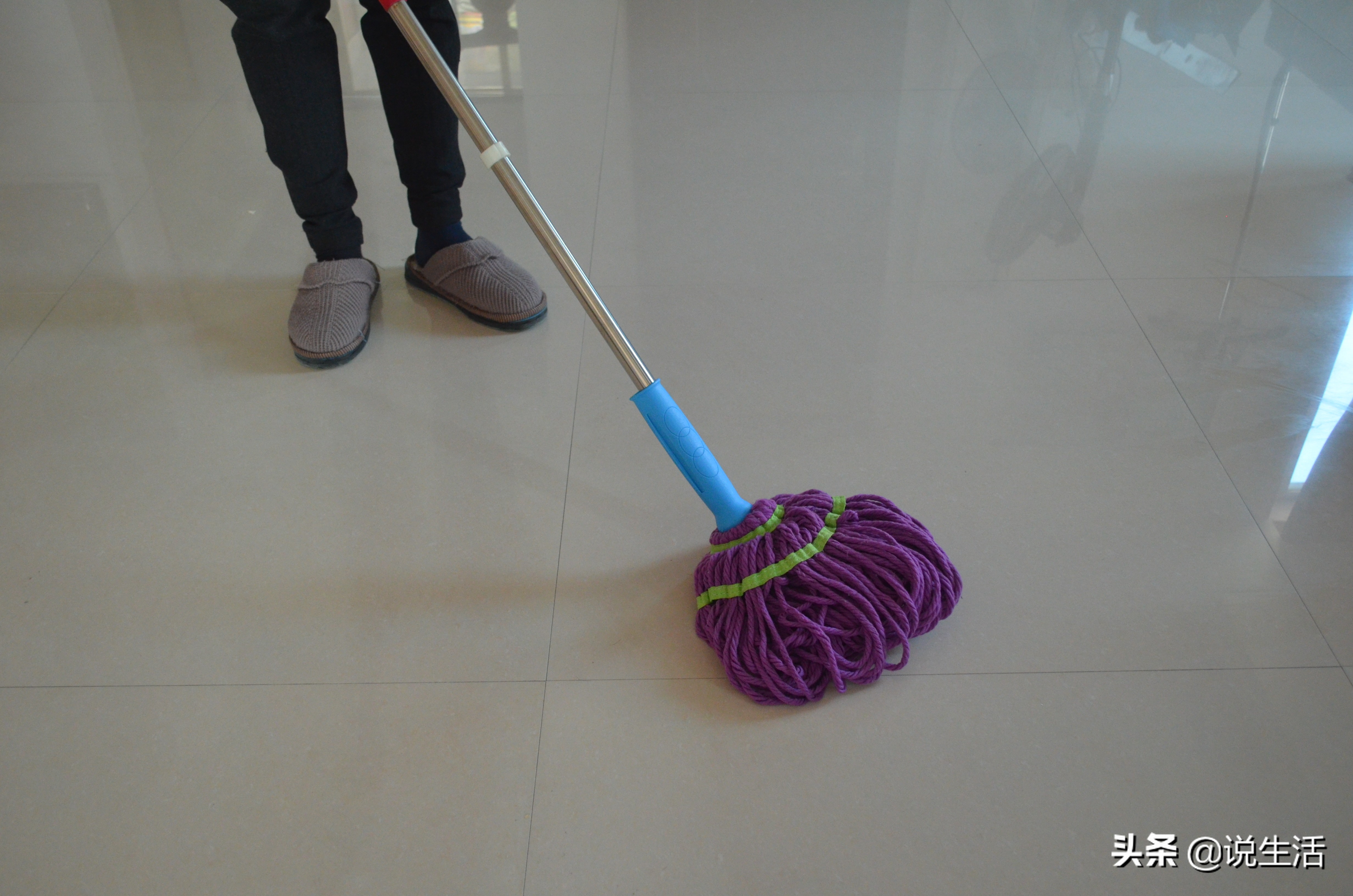 每天拖地地板还是很脏,每天拖地还是脏教你懒人拖地法