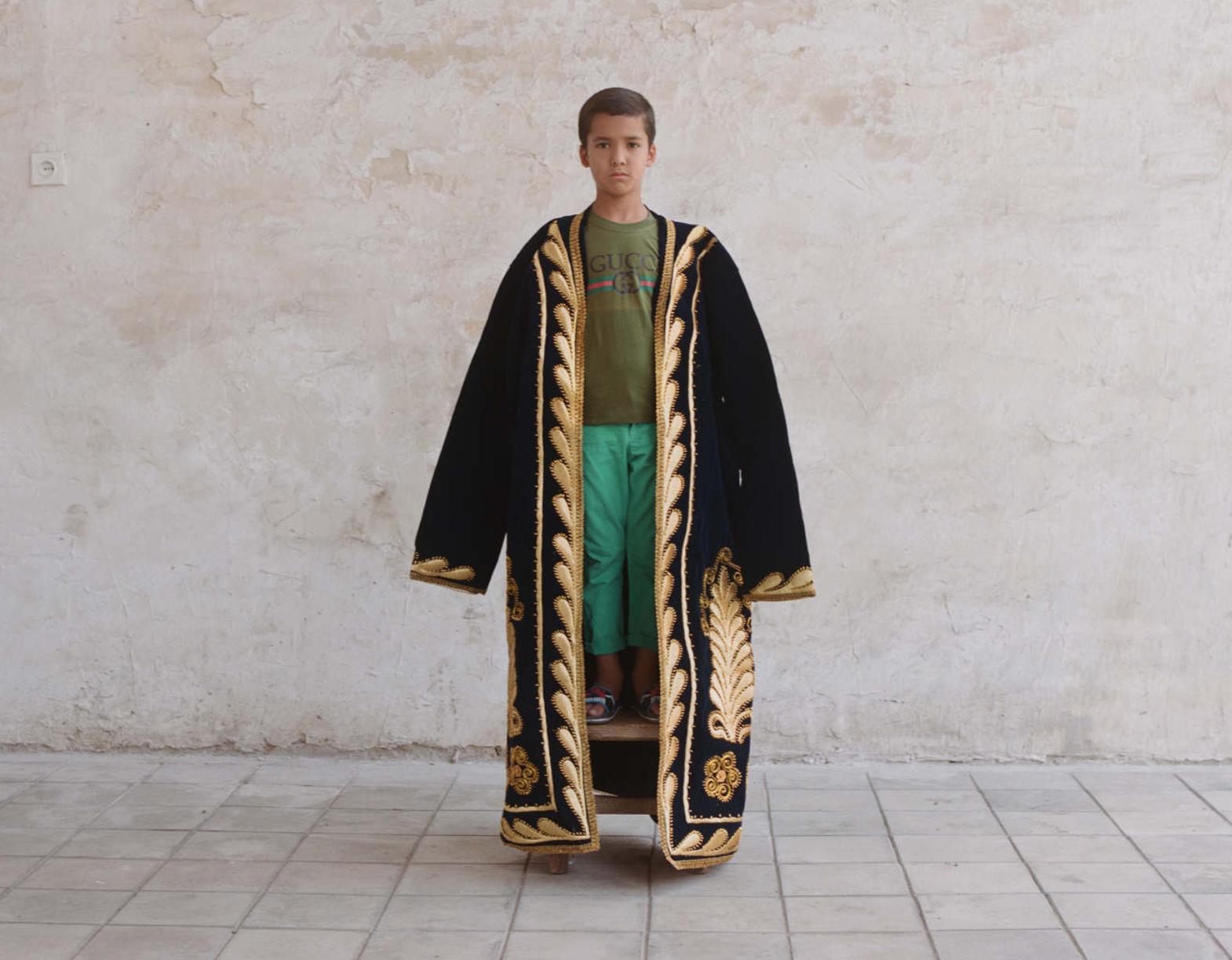 用地缘政治来思考东欧仿货流行学