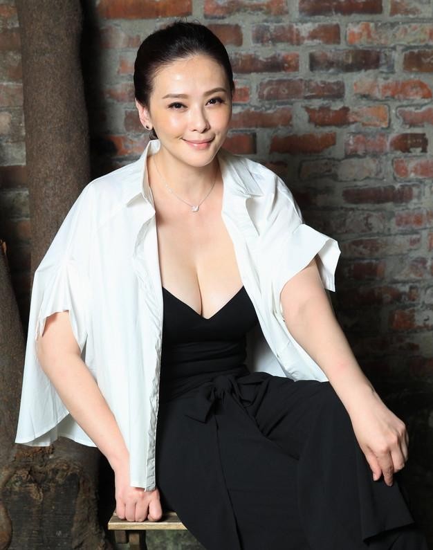 从“槟榔妹”到“台湾毒后”，萧淑慎的故事比你想象的还要恶劣