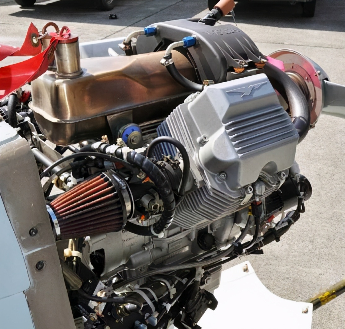 奇瑞彩虹5,彩虹5发动机