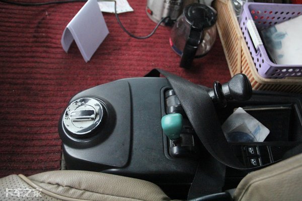 9年前那辆曼恩TGS重卡，饱经风霜依然能干粗活，很多配件还是原装